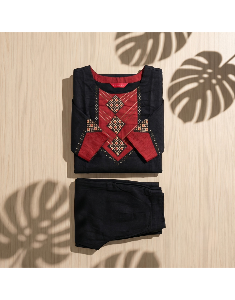 Anvita Black Pure Cotton Coord Set with 3/4 Sleeve & Printed Maroon Detailing on Yoke & Sleeve
