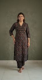 Dark Black Ajrakh Inspired Cotton Kurta Set – Geometric Floral & Leaf Motifs – Chic Daily Wear