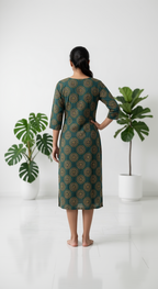 Pine Green Mandala Print – Ethnic Circular Motif Cotton – Elegant 3/4 Sleeve Daily Wear for Women