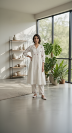 White Pure Cotton Tiered Co-ord Set – Floral Embroidery & Lace Detail Ethnic Wear Kurta Set