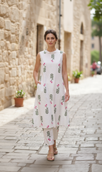 White Cotton Kurta Pant Set – Pink Floral Bud Print – Mock Neck Sleeveless Co-ord