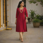 Revanta Dark Red Handloom Cotton Kurta – Jacquard Patti Neck Detail & Inner Lining – Elegant Ethnic Wear